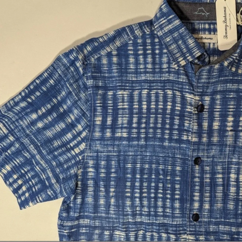 NEW- Size S Tommy Bahama Daybreak Batik Silk Camp Button Shirt ST325844 Navy